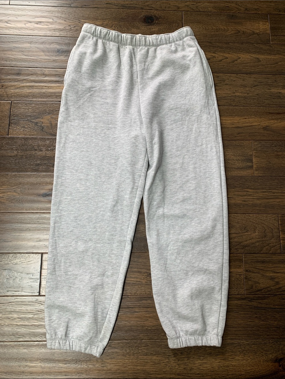 American Eagle Outfitters Light Gray Sweatpants w/Elastic Waist.Pre-Owned Sz:L/G